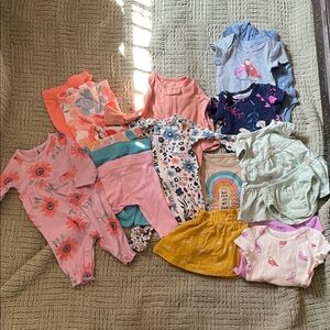 15pc New Born Set of clothing : Carter’s,okie dokie, Gerber